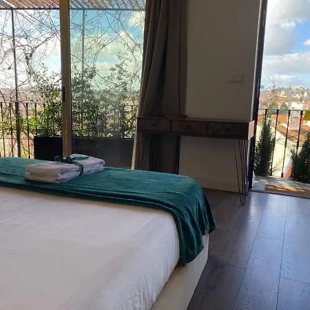 100 Steps Amazing View Apartamento