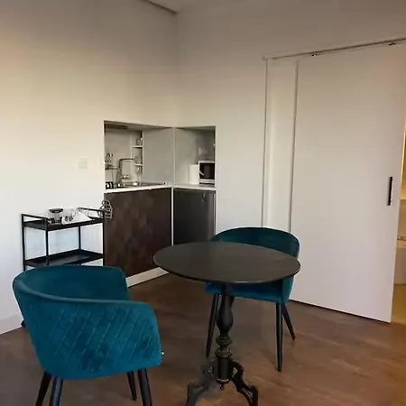 100 Steps Amazing View * リスボン