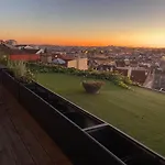 Апартаменти 100 Steps Amazing View *