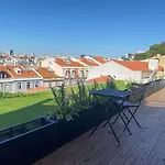 Апартаменти 100 Steps Amazing View