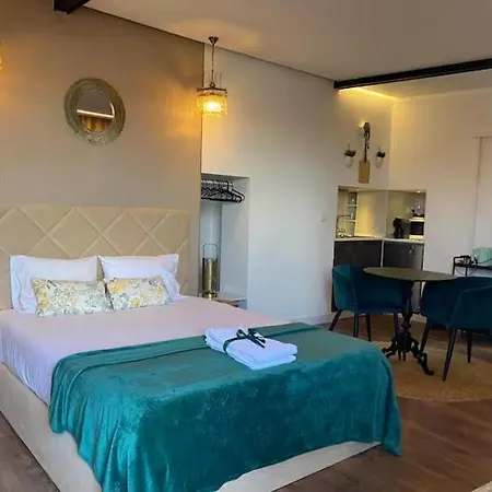 100 Steps Amazing View Apartman