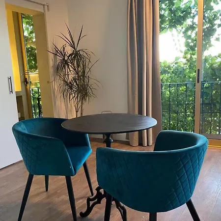100 Steps Amazing View Apartment Lisbon