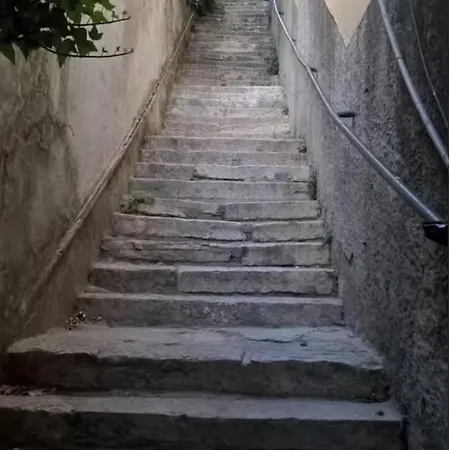 100 Steps Amazing View *