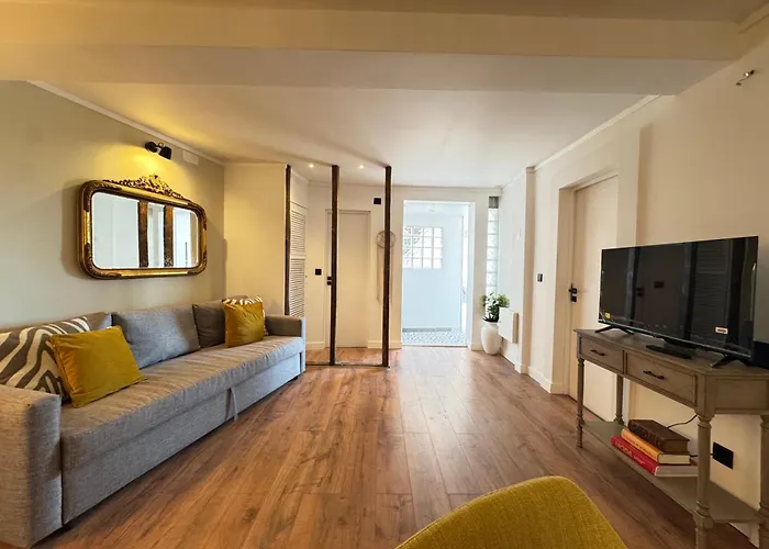 100 Steps Amazing View Apartment *