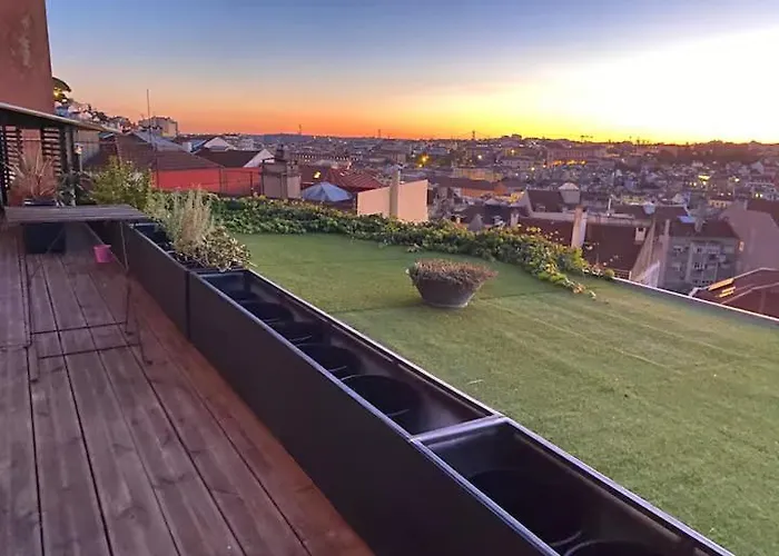 100 Steps Amazing View Апартаменти