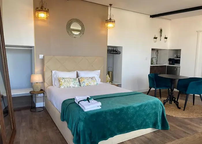 100 Steps Amazing View Апартаменти *