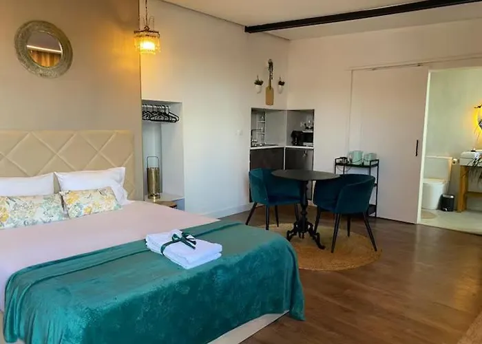 100 Steps Amazing View * Лісабон