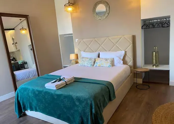 100 Steps Amazing View Апартаменти *