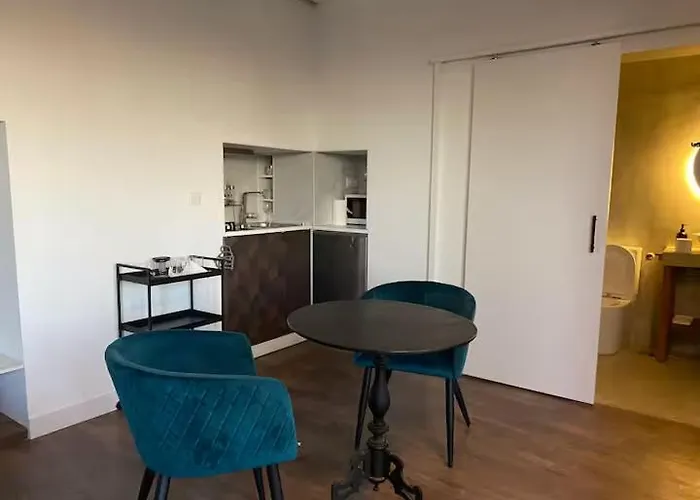 100 Steps Amazing View * Лісабон